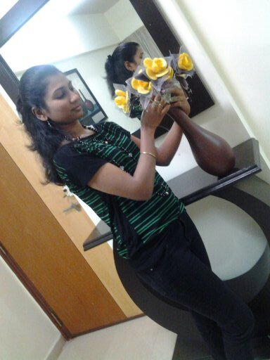 YaminiRajkum's profile picture. 