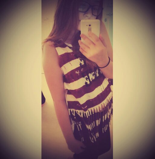 ♥follow anyone♥ i love yousssss :-*