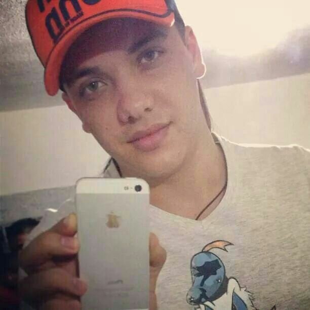 Viver por um só notivo wesley safadao e garota safada fã clube oficial de campina grande oficializado. Criado em 2011 Whats e telefone de contato 8393090382.