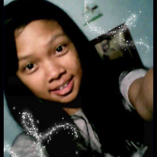 My name is Hikmawati Hanum,, I was simpe girl… panggil saja aQ de’nyumm.... ;) | Zodiak AQUARIUS |Mancunian angel :-)
