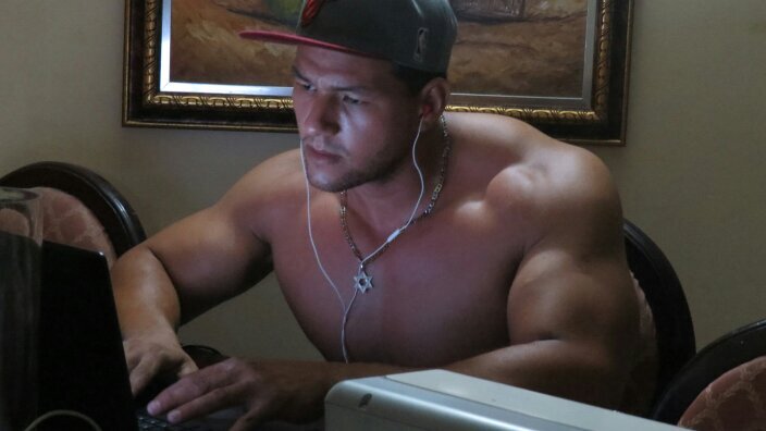 juminimoreno's profile picture. 