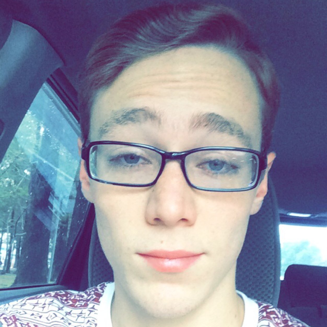 21. Guatemala. snapchat and instagram: joseandresmb. 
Just trying to be myself ✌️