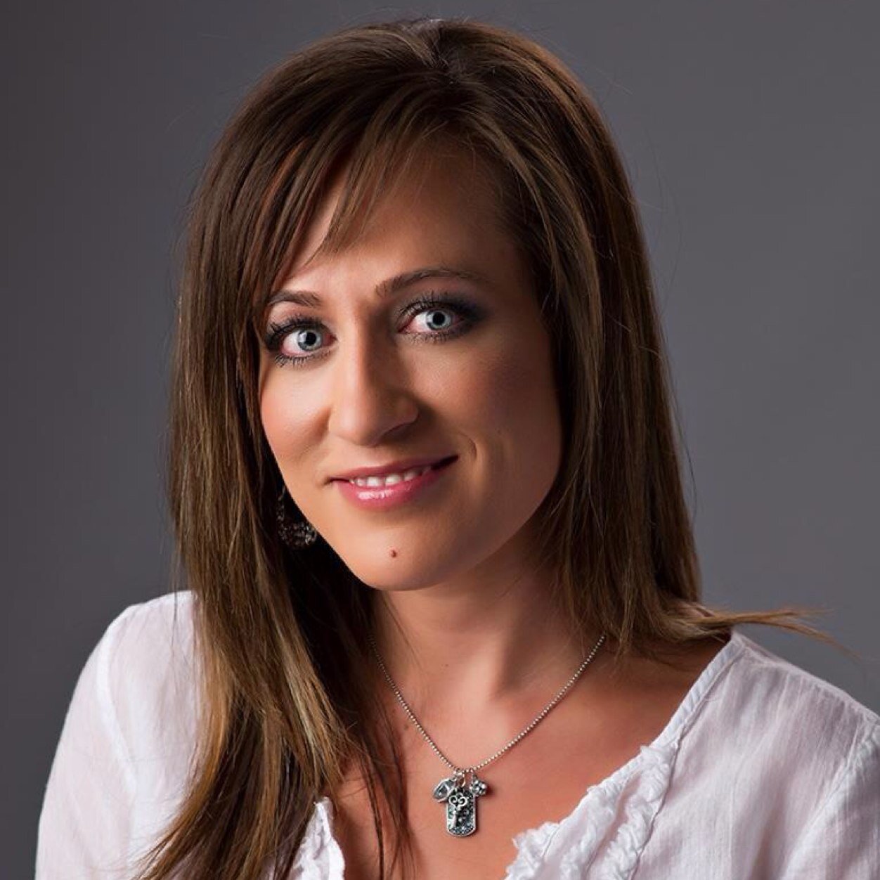 Infinitybyapril's profile picture. 