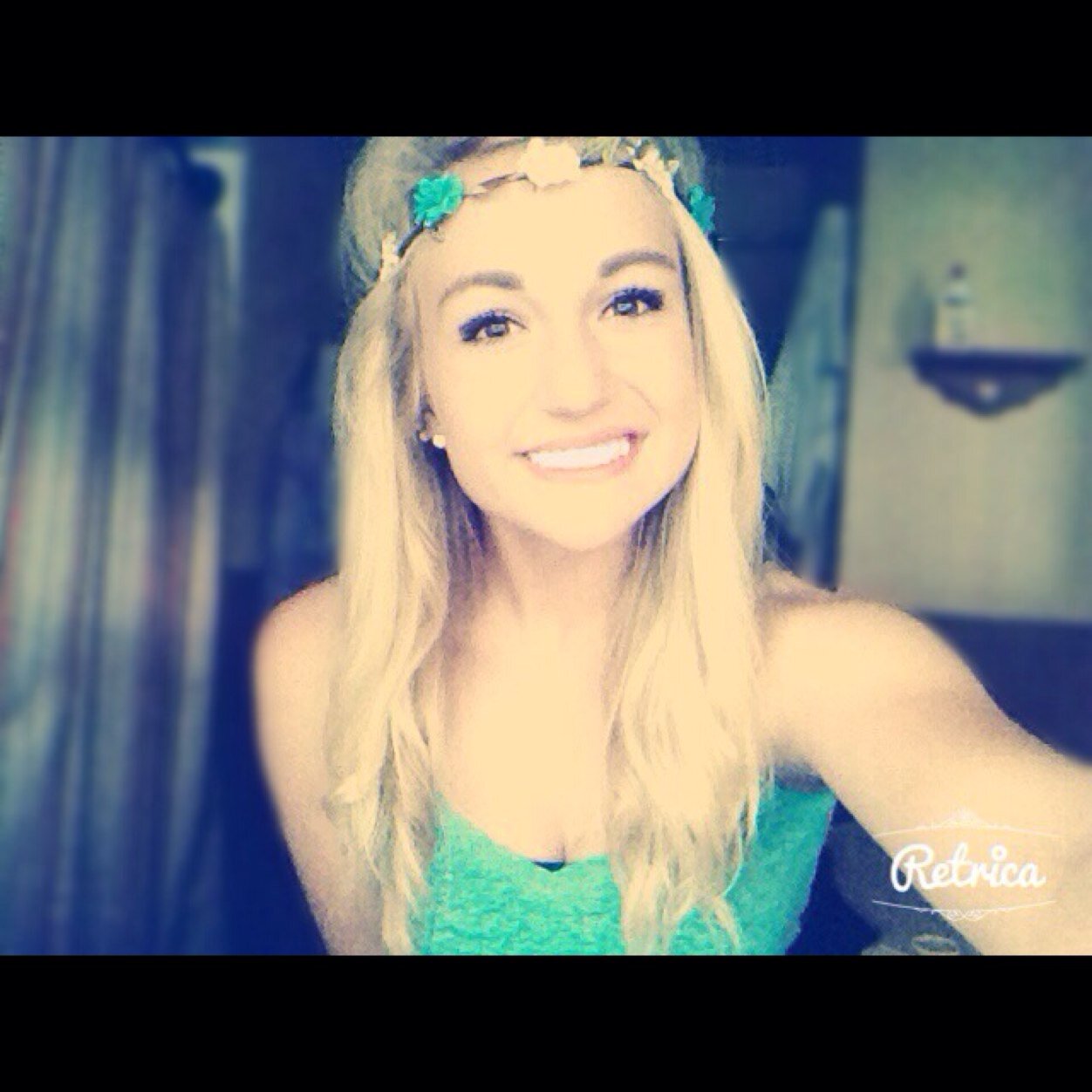 Follow my new twitter @ hannahhsamplee