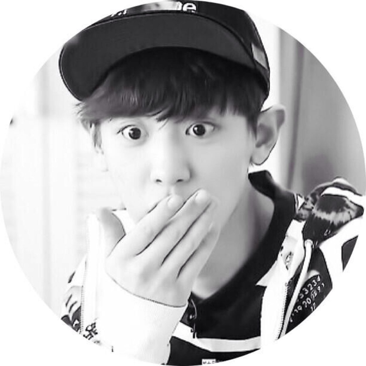 Overdose ♥ // Chanyeol's ear // Baekhyun's eyeliner ☺ // Mention for followback   //