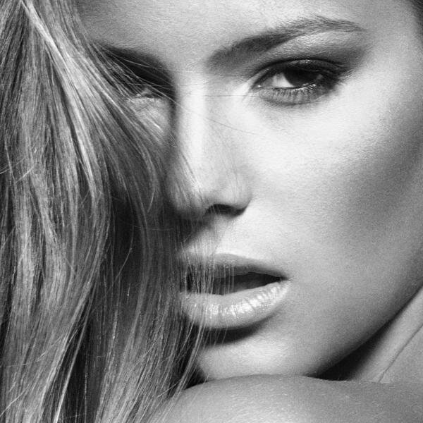Over 40 years at Dusseldorf. Men, Women & Kids for Editorial, Show, Catalogue,TV and more. https://t.co/KBdPIs7fVo