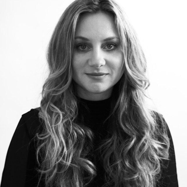 Professional make-up school with tutors including celebrity make-up artist Margo Holder.