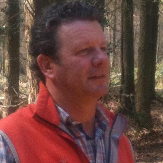 Land manager & naturalist. Likes being in the woods, leading wildlife tours, art and writing.