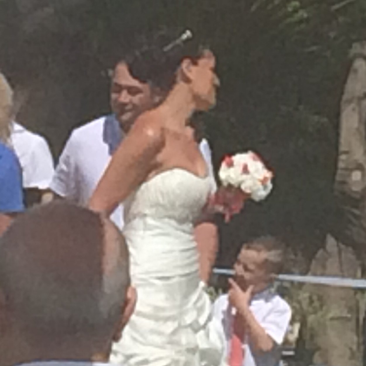 elle_clay's profile picture. 