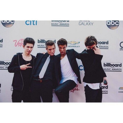 bradleyftdrew's profile picture. 16yrs. Belieber,vampette. Paris. Sick of fake people. ✌