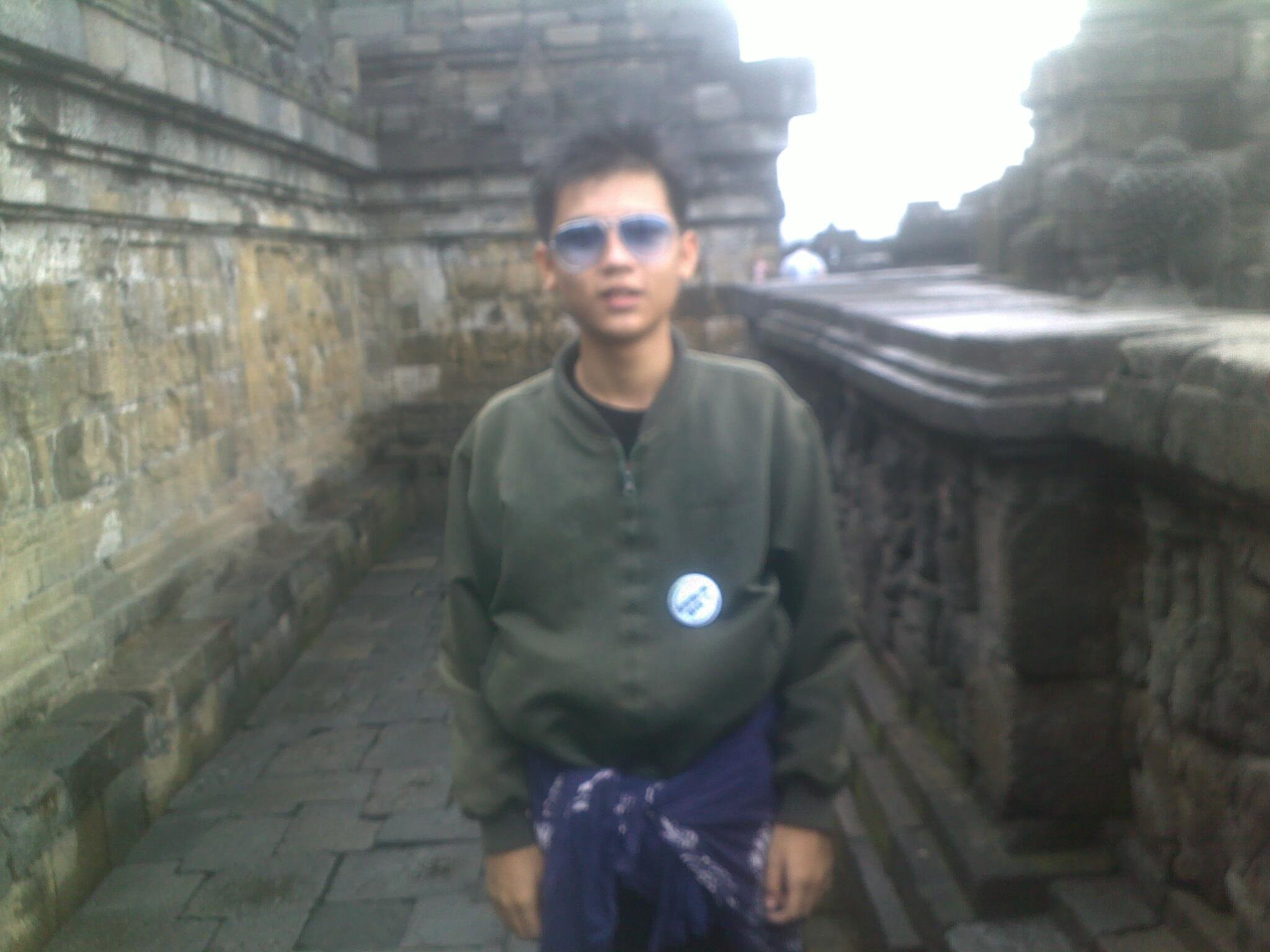 fahmiiiweh's profile picture. smk bina warga bogor|GGMU_HALA MADRID FORZA PERSIB