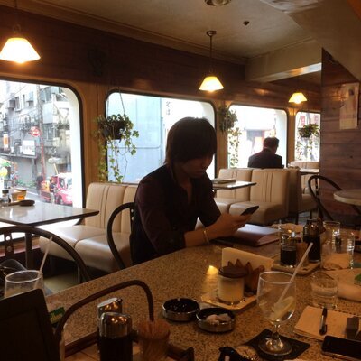 サッカー/ファッション/アニメ/マンガ フリーでいろいろやりつつ人生に楽しみを見出しています！Twitterを通していろんな方と仲良くなりたいです^_^気軽にフォローやDMよろしくお願いします。