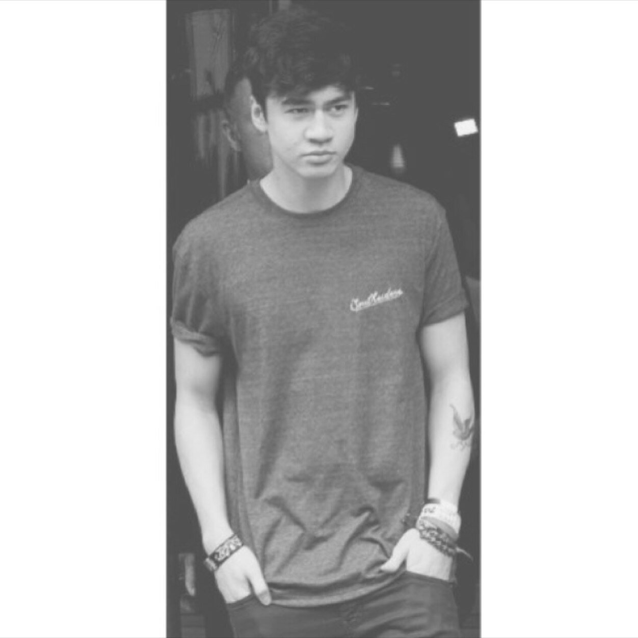 I gave you a free follow so follow @damnastxn for me?