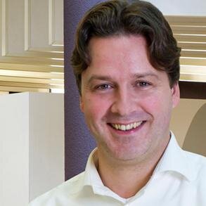 Adviseur bij KvK. Expertise:Start en Groei! (Ondernemers)jurist, passie voor ondernemers. Betrokken bij Topprogramma Drenthe.