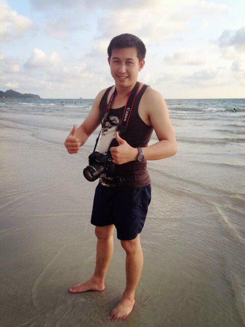 โตพอที่จะรู้เรื่อง,ไม่ฟั่นเฟือนจนไร้สมอง,ไม่เกรียนจนกากกระดอน,ไม่ปากดีเร่ร่อน...จนลืมมองตัวเอง.