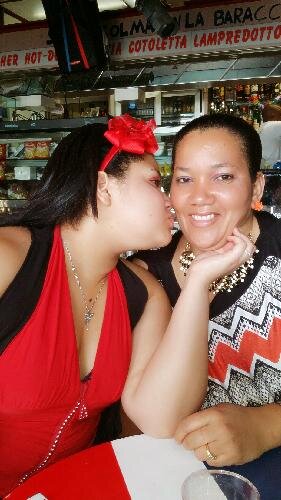 lanena2109's profile picture. 