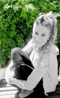 SaritahLzno96's profile picture. UNA MÁS DEL '96 // « FLAMENCO COMO FORMA Y ESTILO DE VIDA♪» // ~ I ♥ LAS FIESTAS ~ // NI HUNDIDA EN LA MIERDA ME VERÁS PEDIR PERDÓN ;)