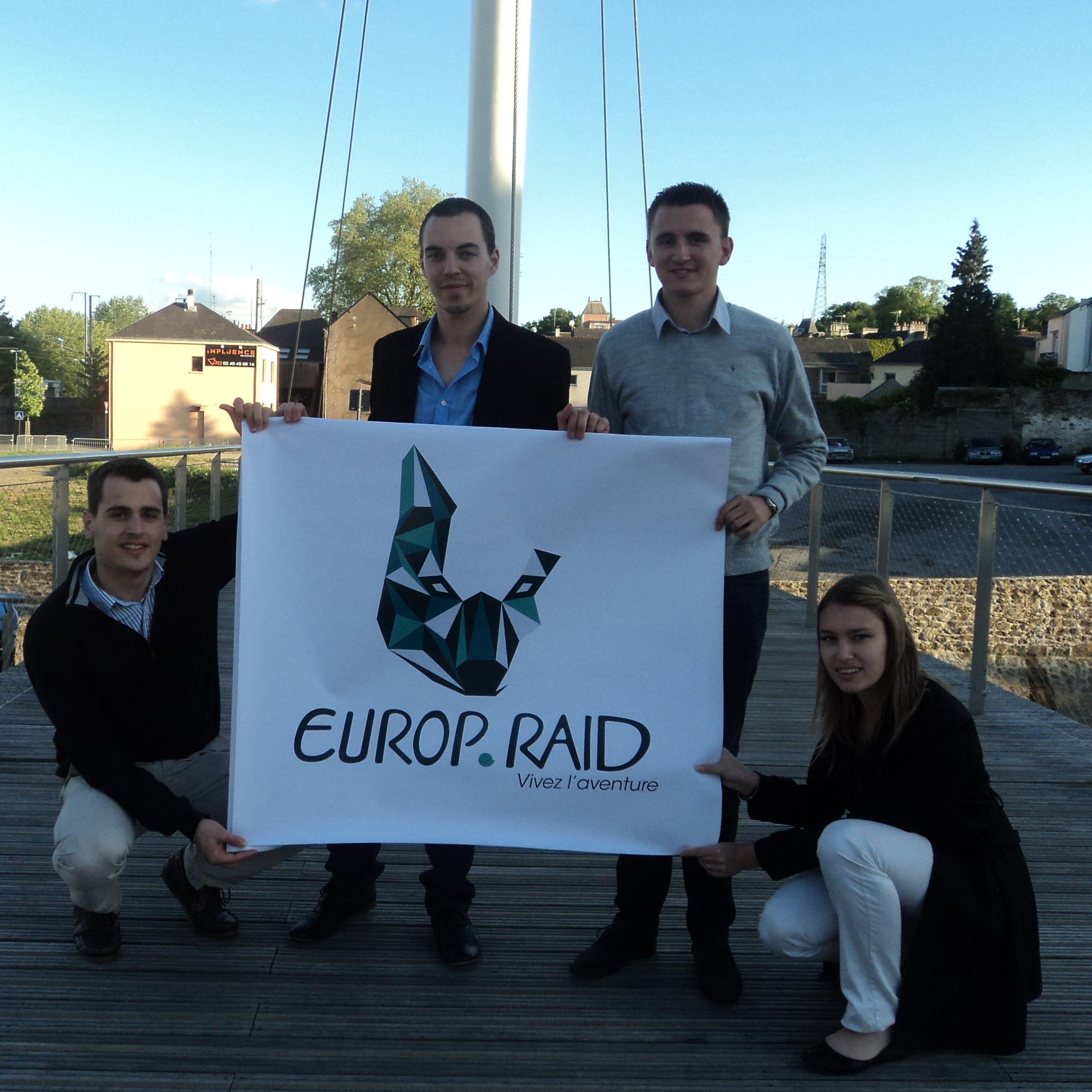 Un raid de 10 000 kms en Europe, à travers 18 pays et sur 23 jours, voici le nouveau défi d’ Europ’ Raid de La Roche-sur-Yon à Istanbul.