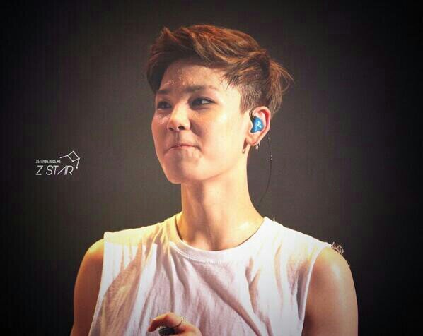 เป็นเบบี้ ไม่ใช่เด็กนะ ฮ่าๆๆ รักบัพ ♥♥♥♥ขอบคุณที่ฟอล อาศัยอยูใต้ รูขุมขนของเจโล่ เย้ยยยยยยย !-,.-