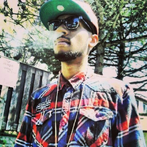 Never Trust A Bitch That Aint Yours . Free All My Bros . EastSideEarly