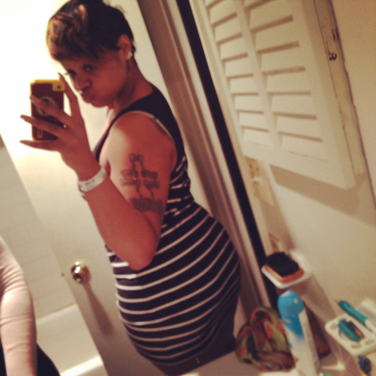 instagram:aquafina91 #FREEBADAZZ: my life mywayy!; biteme: