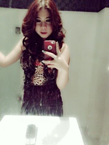 In 1nite u can not change life , but in 1nite u can change the thoughts that will change ur life 4ever (ˆ⌣ˆʃƪ)