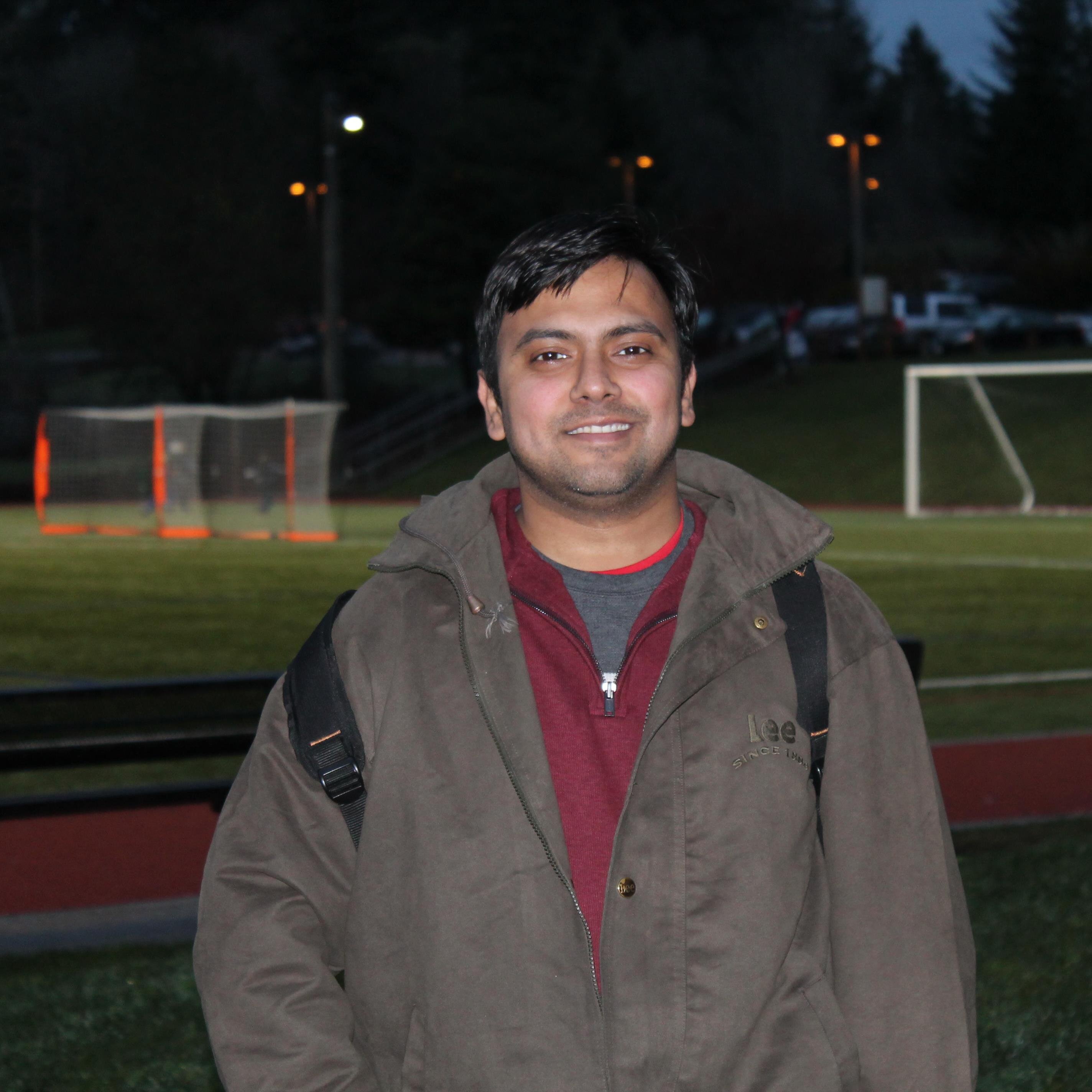 software developer, book lover, loves : Everything India, humor, music, movies and friends.