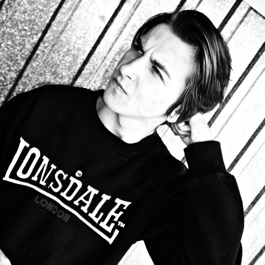 #model #Milan #sport