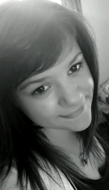JuSt Me BeInG mE...!!!!!     DiE pLaAs DiS aL....!! )*