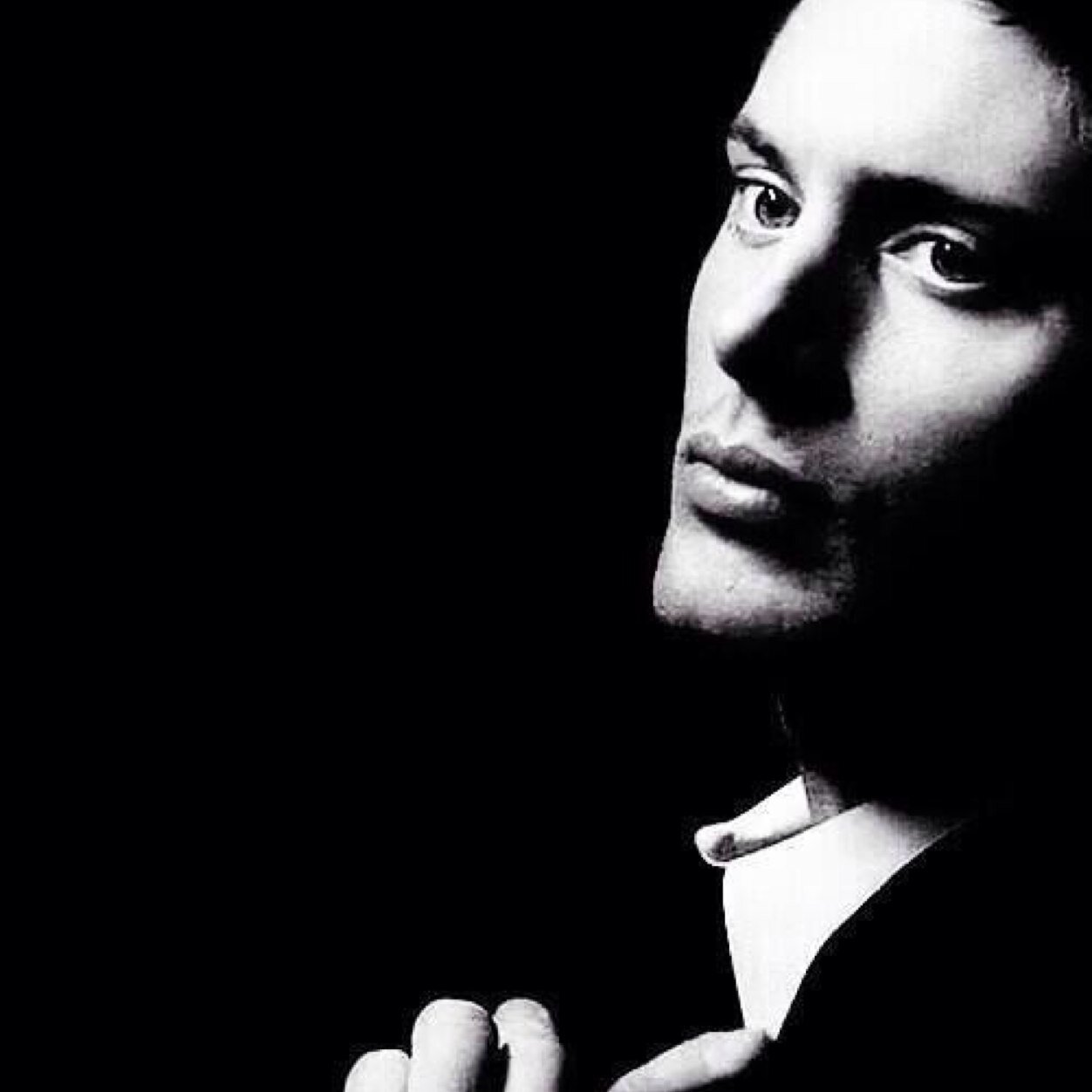 Angel, fiancé, and expecting. {21+ RP NSFW}