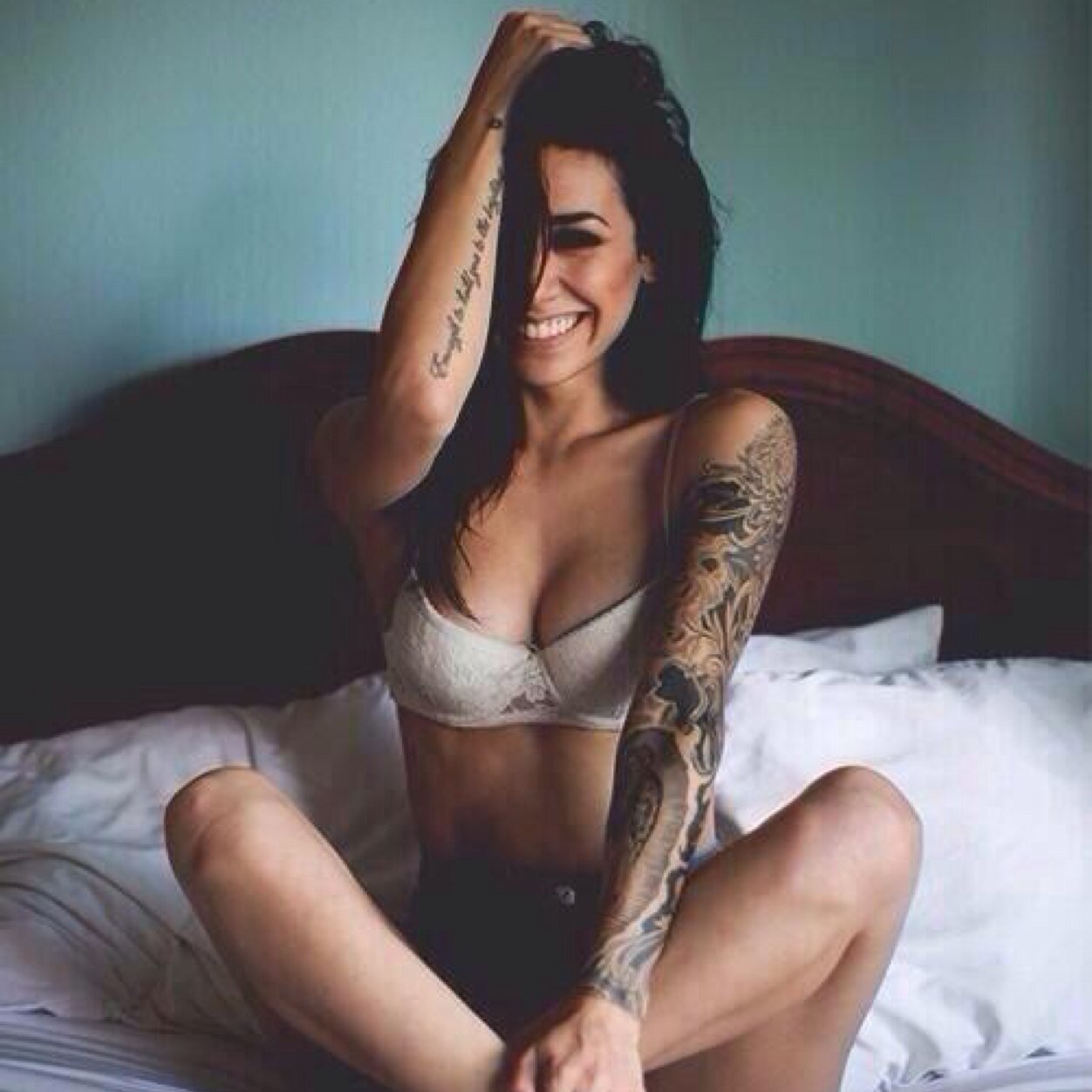 Mommy, Wife, Tattooed for life ✌️ #AlwaysLove #NObama #SAHM #FitFam #WineGang