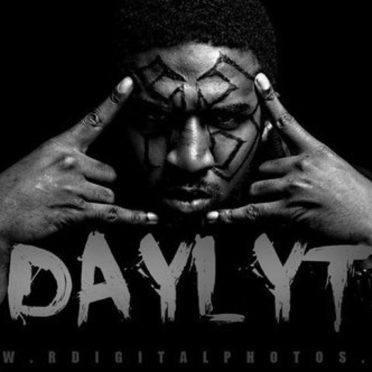 DAYLYTFANS's profile picture. 