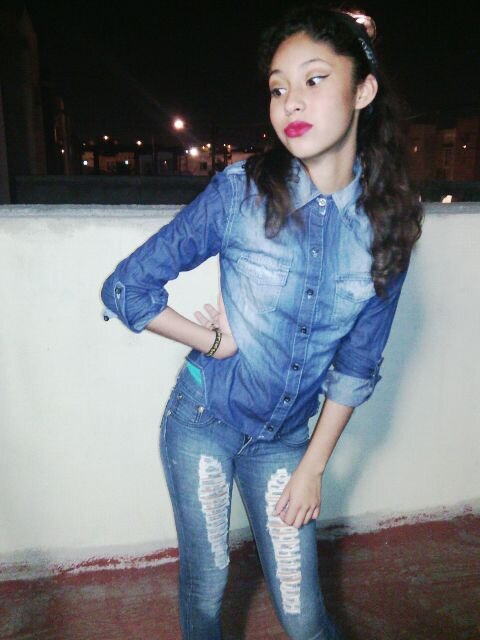 Hi , I am Directioner and I love 5 SOS
