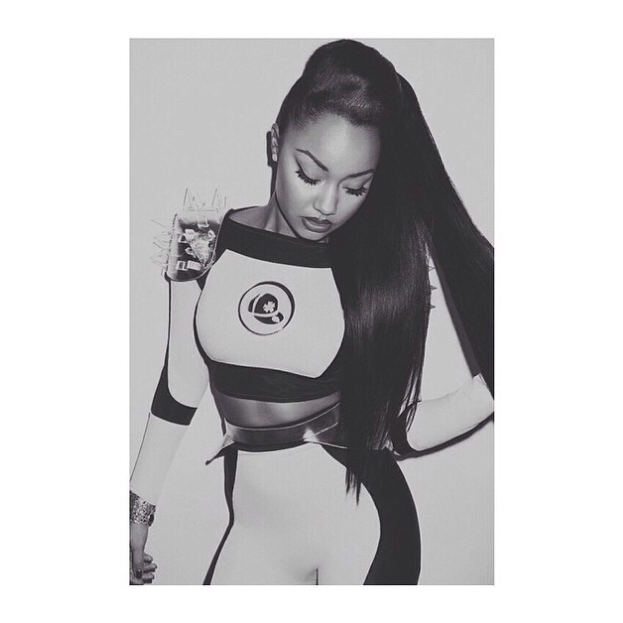 tmh_mm's profile picture. well...