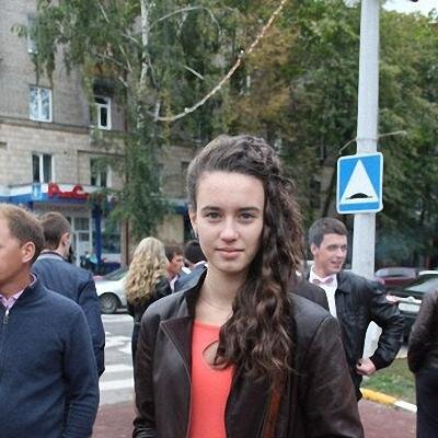 esdenqua22's profile picture. Она была прекрасна, словно чужая жена.