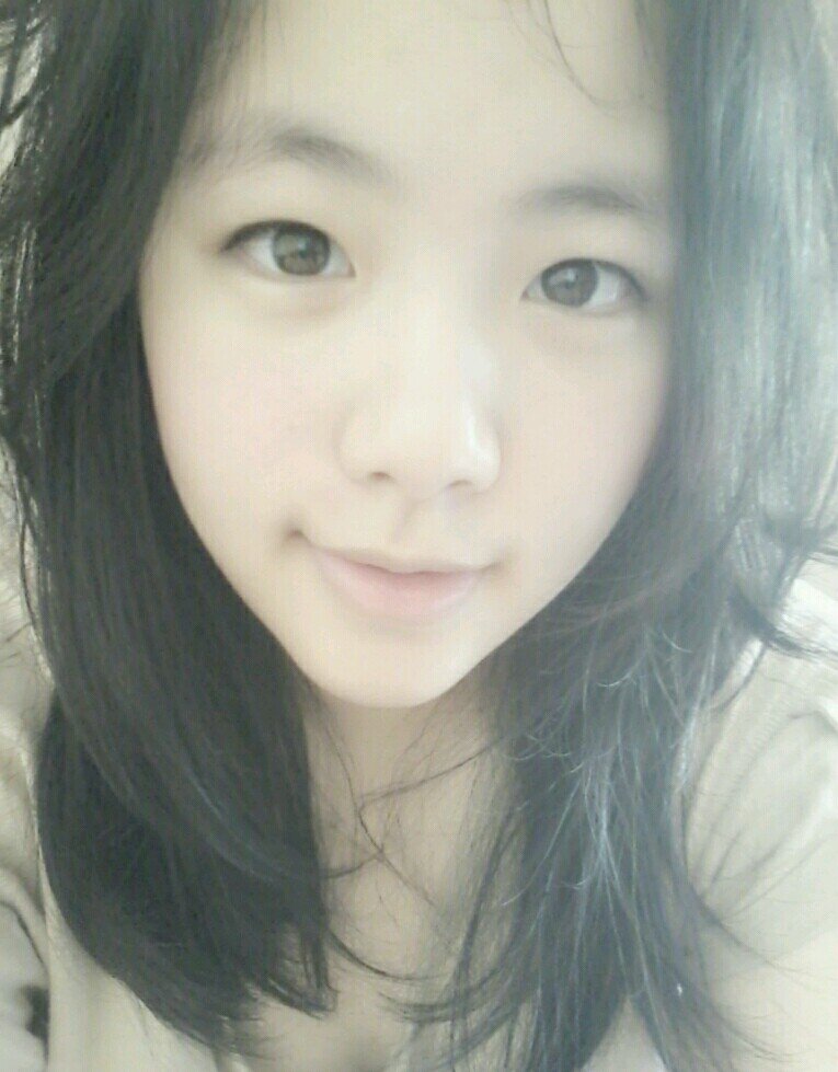 Music is everything. I love BTS, BAP, TEEN TOP and GOT7♡ mention for follback. Follow me on Instagram : FERNANDANGELIA