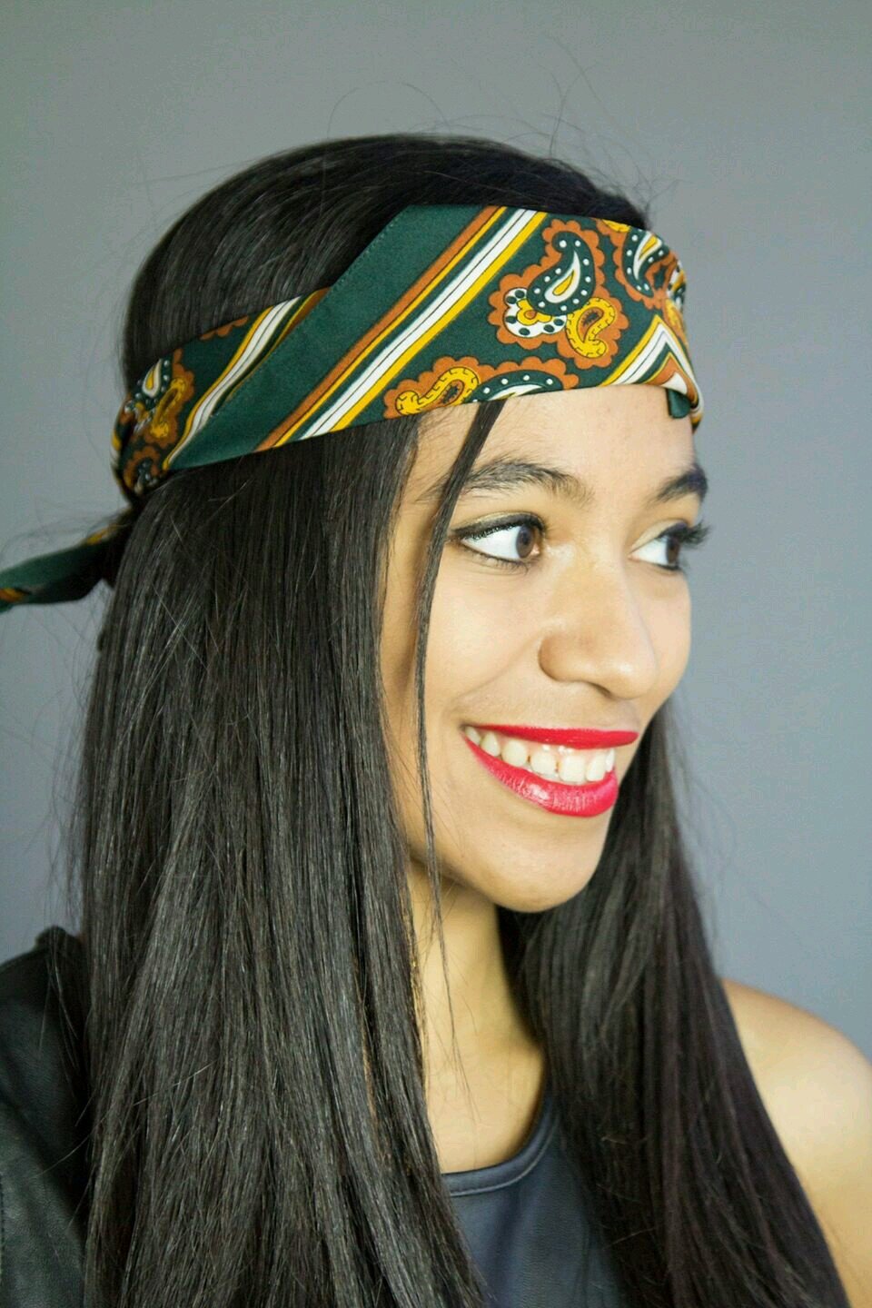 Olivia' s vintage is a vintage & retro store offering unique one off items of high street brands & designer fashions. Find us on Fb, Twitter and Instagram.