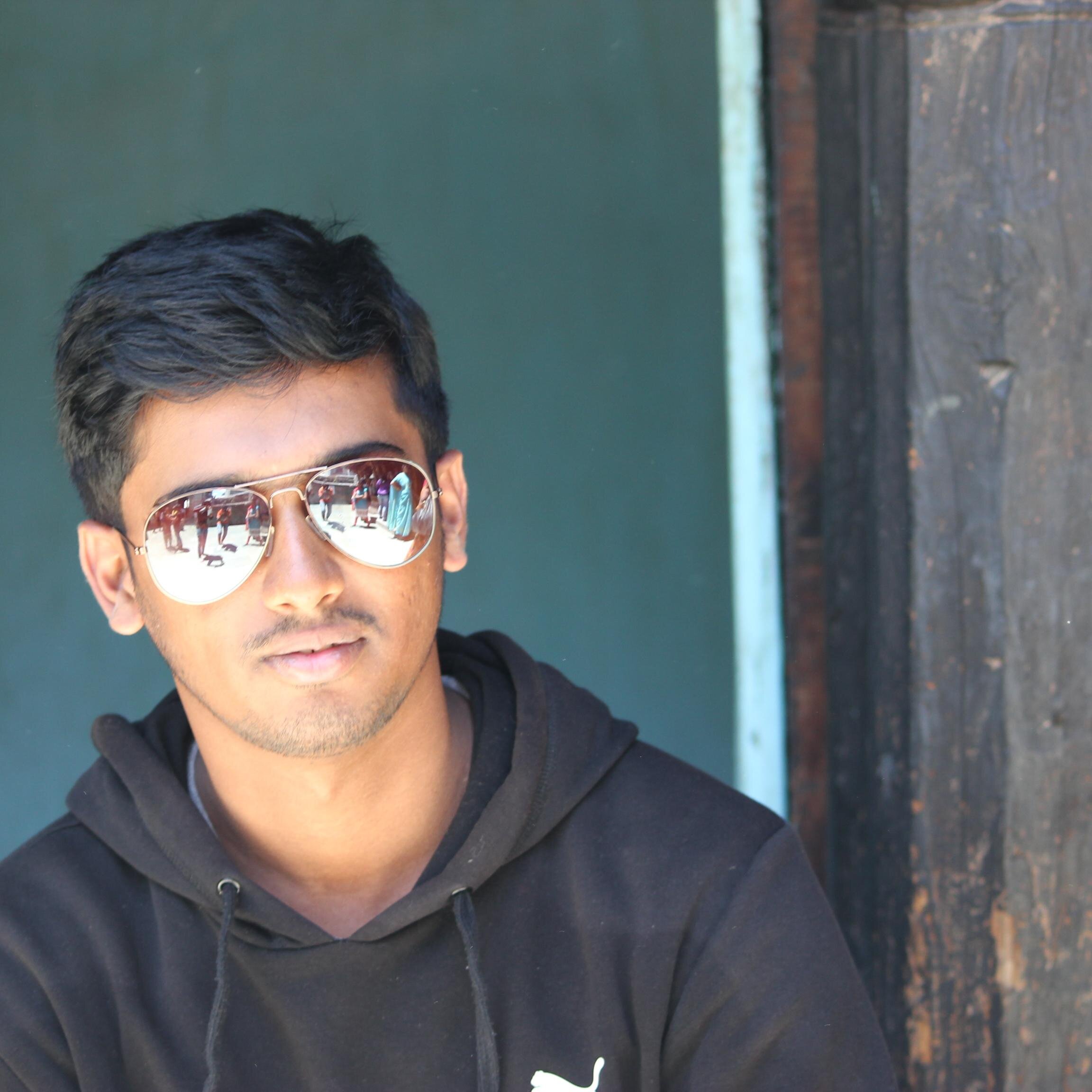 To me, photography is an art of observation.. . Its about finding something interesting in an ordinary place... I've found it has little to do with the things u