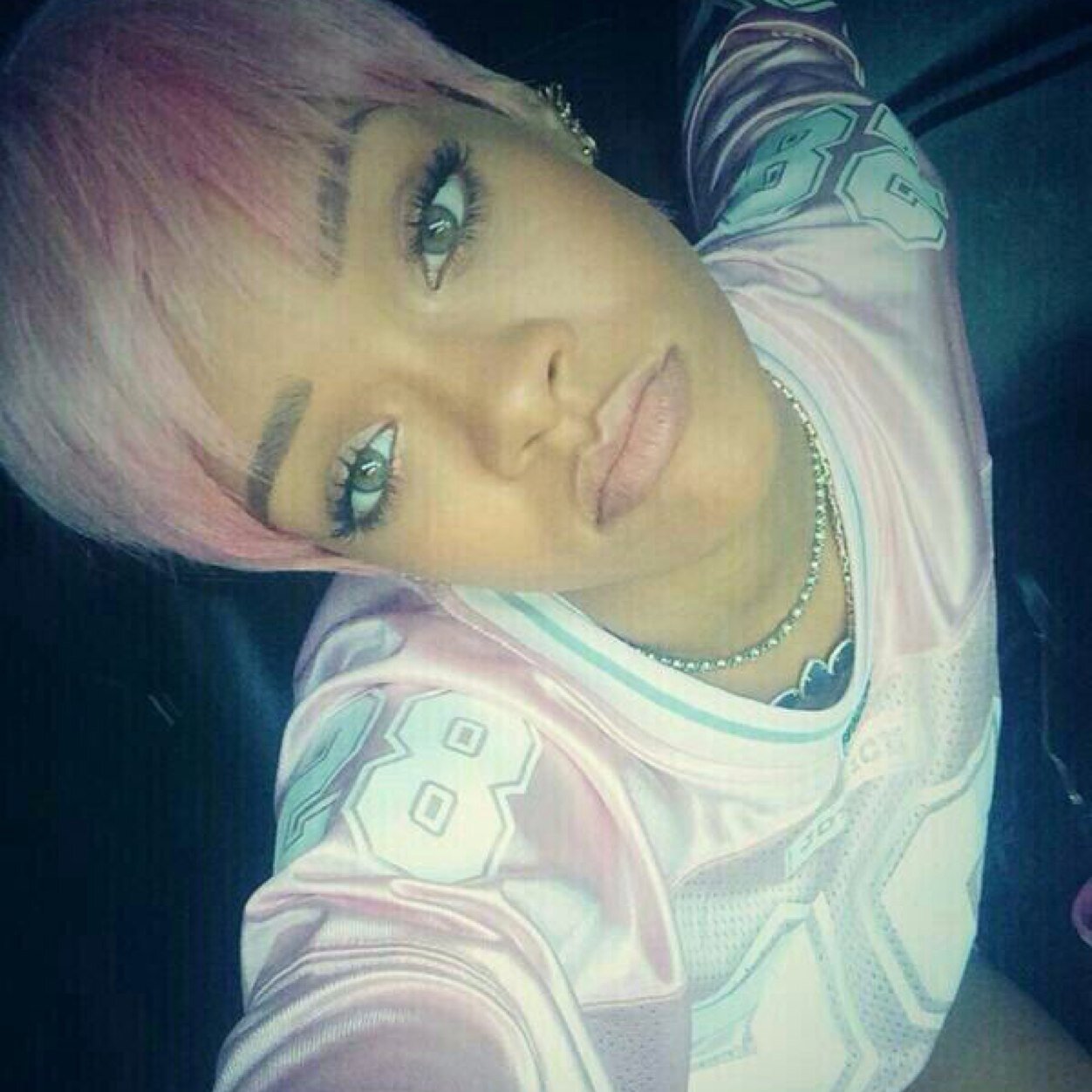 FIRST ACCOUNT : @/BREENDANAVY |Rihanna the Baddest ! #RihannaNavy #bringbackbadgalriri
