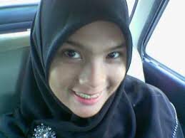 AudreyBrownie2's profile picture. It's not a miracle to have a thousand friends in a year, but it's a miracle to have a friend who stays a thousand years.