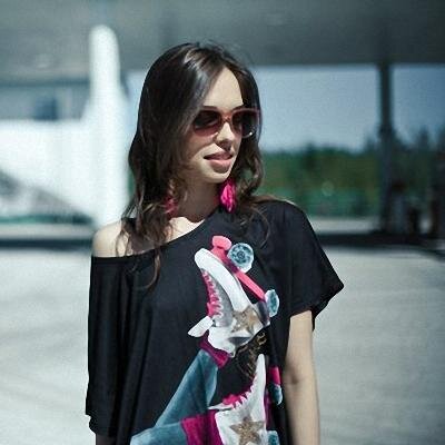 siastolle27's profile picture. Если человек хочет застрелиться, он всегда имеет на то достаточные причины. Но знает ли он сам эти причины – это другой вопрос.