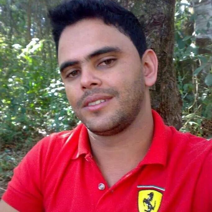 Segue você

Facebook/Marciano Martins
Instagram/@marcianomartns
YouTube/Marciano Martins
Twitter/@MarcianoMartns