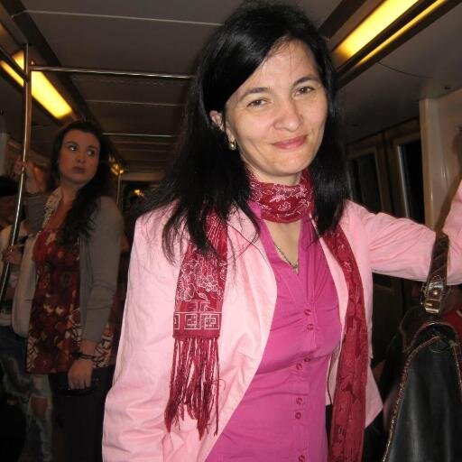 BotaClaudia's profile picture. 