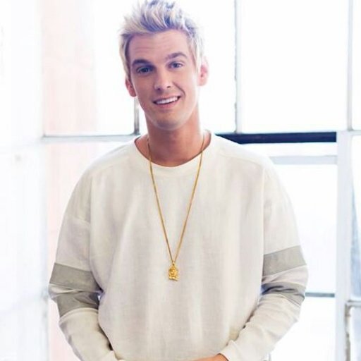 AC is our life #SpainNeedsAaronCarter