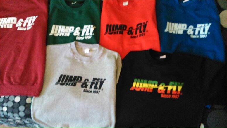 Distribuidores oficiales de sudaderas jump&fly. ANDONI-tlf648257297. IKER-tlf665636359. PÍDENOS TU SUDADERA!