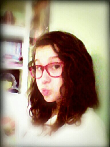 je suis directioner ; j'adores les hot dog et mes ami(e)s sont mes BB 3
