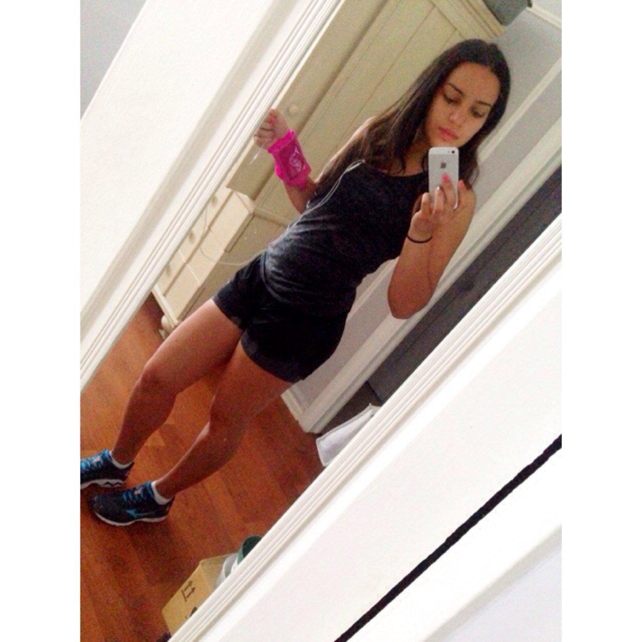 _lalibaby's profile picture. God knows my heart. http://t.co/rPsd1upYoM