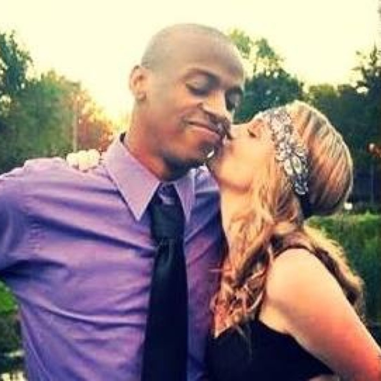 Nicole_Mac028's profile picture. Live everyday...
                Laugh every moment...
                                       Love beyond words...