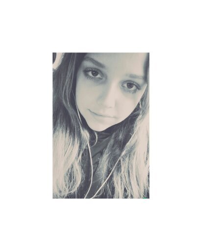 Zernike 2D. Liefde voor mn vriendinnen. Motto: Ik ben en blijf een bruine toet ft. Anniek en Marny♡ Snapp: Lisanneehhh ♡ Insta: Lisannestel