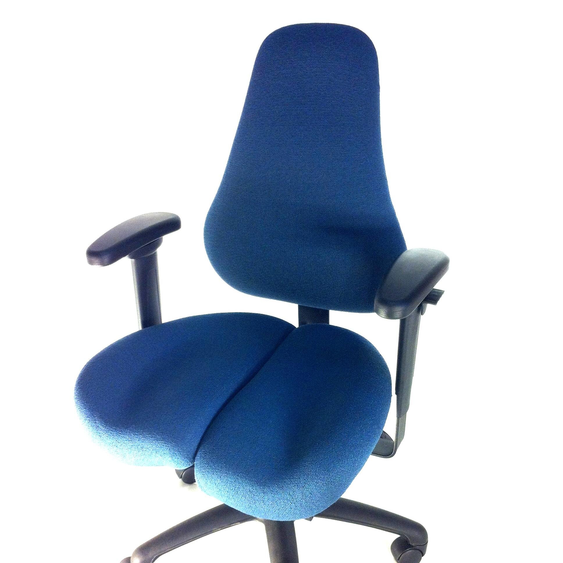 The only chair that activates your core like walking. We're bipeds, so our body is designed to alternate postural stress from side to side, not by reclining.